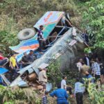 Almora bus accident,सड़क दुर्घटना, सड़क दुर्घटना समाचार, उत्तराखंड समाचार, almora news, almora uttarakhand, almora news today, bus accident in almora, almora bus accident today, nainital to almora distance, almora accident news today, uttarakhand bus accident, uttarakhand news in hindi,