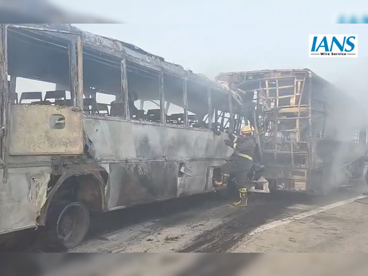 Road Accident, UP Breaking News, Mathura Accident, Yamuna Expressway, Fog Alert, Tragic Crash, Bus Truck Collision, CM Yogi, Breaking News, UP News