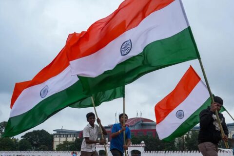 15 August Patriotic Songs 2026, Swatantrata Diwas Desh Bhakti Geet, Best Patriotic Songs for Independence Day, स्वतंत्रता दिवस के देशभक्ति गाने, 15 अगस्त के गाने, Desh Bhakti Gane Hindi, Independence Day Songs 2026, Top 30 Patriotic Songs in Hindi, 15 August Special Songs List, 15 August Songs Download, Old vs New Desh Bhakti Songs, Desh Bhakti Song Lyrics Hindi, Swatantrata Diwas Gana, 15 August Ke Gane