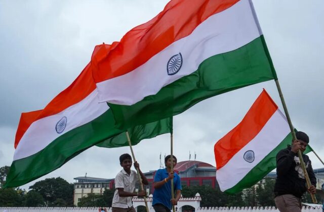 15 August Patriotic Songs 2026, Swatantrata Diwas Desh Bhakti Geet, Best Patriotic Songs for Independence Day, स्वतंत्रता दिवस के देशभक्ति गाने, 15 अगस्त के गाने, Desh Bhakti Gane Hindi, Independence Day Songs 2026, Top 30 Patriotic Songs in Hindi, 15 August Special Songs List, 15 August Songs Download, Old vs New Desh Bhakti Songs, Desh Bhakti Song Lyrics Hindi, Swatantrata Diwas Gana, 15 August Ke Gane